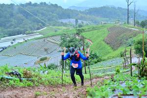 BIB: 7447
                            <button type="button" onclick="openModal(13378293)" class="btn btn-primary btn-sm float-right btn-popup" data-toggle="modal" data-target=".modal-high-quality">
                        <i class="fas fa-shopping-cart"></i> Add to Cart
                    </button>
                                            <button type="button" onclick="isThisMe(13378293, true)" class="btn btn-success btn-sm float-right btn-popup btn-isme hidden" data-toggle="tooltip" data-placement="bottom" title="นี่คือรูปของคุณใช่ไหม คลิกที่นี่เพื่อเอาเข้าอัลบั้ม">
                        <i class="fas fa-plus"></i> Add to album
                    </button>
                    <button type="button" onclick="isThisMe(13378293, false)" class="btn btn-warning btn-sm float-right btn-popup btn-isnotme hidden">
                        <i class="fas fa-ban"></i> Remove from album
                    </button>